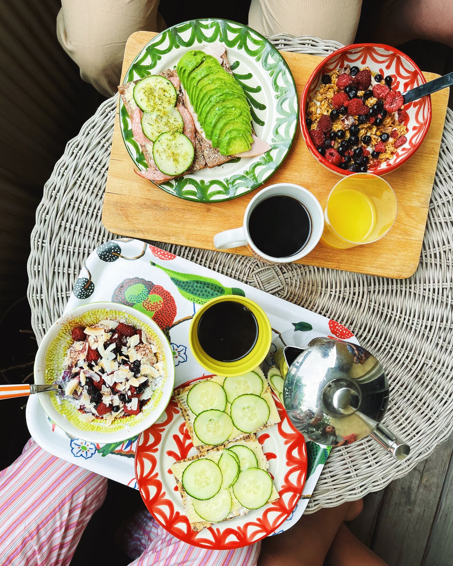 Pomegranate Plate Green 20cm