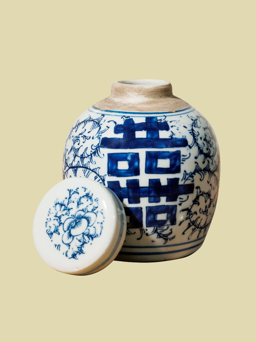 Blue & White Symbol Vase 12cm
