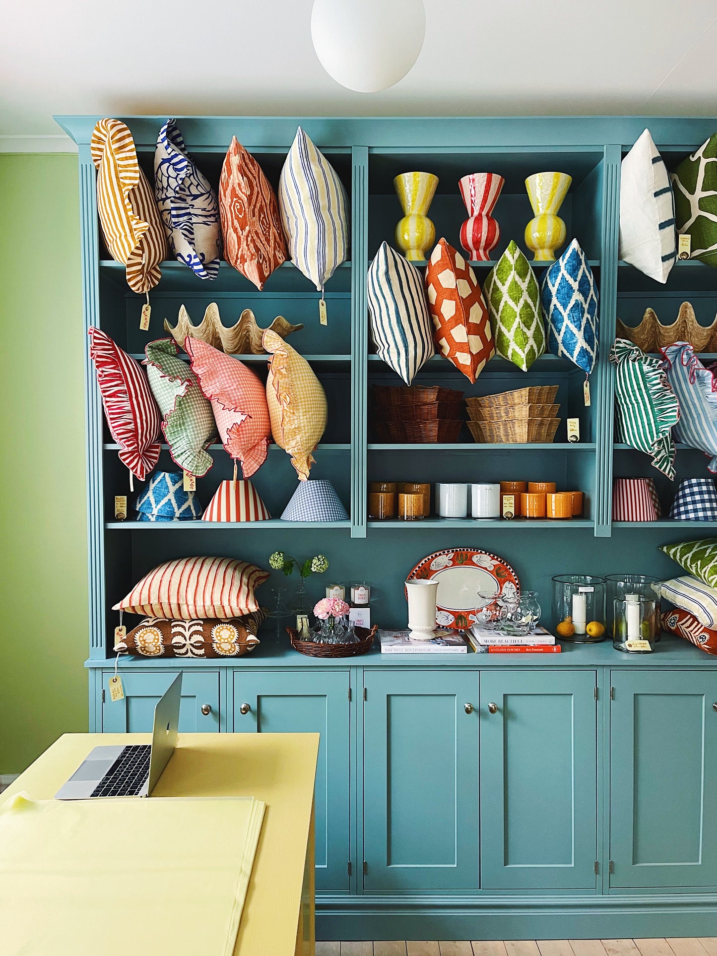 Scallop Rattan Basket Natural 30cm