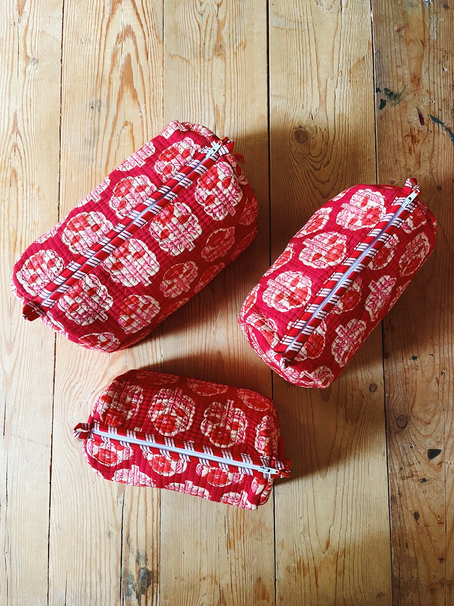 Bientôt Toiletry Bag Red - 3 Sizes